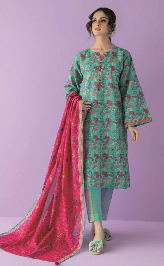 3 Pcs Women's Unstitched Khaddar Printed Suit
